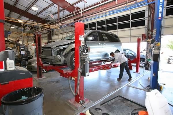 AUSTIN BODY SHOP - Updated April 2025 - 14 Reviews - 7720 N Lamar Blvd ...