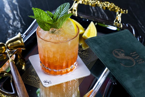 S Bar Brentwood by null