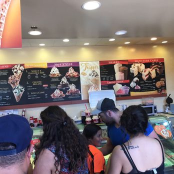 Cold Stone Creamery - Ice Cream & Frozen Yogurt Near Me - Oxnard, California