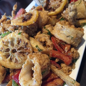 One Dine - Fried Calamari with a Calabrian Chili Aioli - New American Near Me - New York, New York