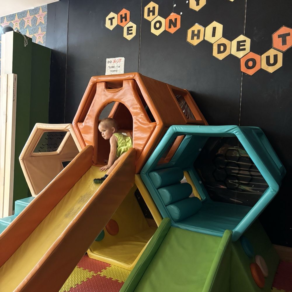 Jumpin' Jellybeans Botique Play Space - Honeycomb play - Indoor Playcenter Near Me - Collierville, Tennessee Jumpin' Jellybeans Botique Play Space - Honeycomb play - Indoor Playcenter Near Me - Collierville, Tennessee
