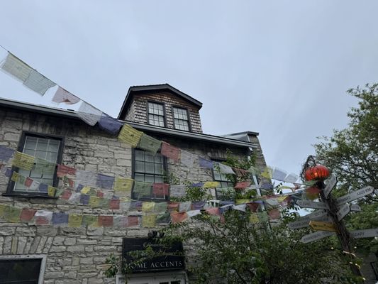 Chez Piggy Restaurant & Bar by null