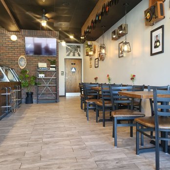 Toasted - Available seating - Coffee & Tea Near Me - Riverside, California Toasted - Available seating - Coffee & Tea Near Me - Riverside, California