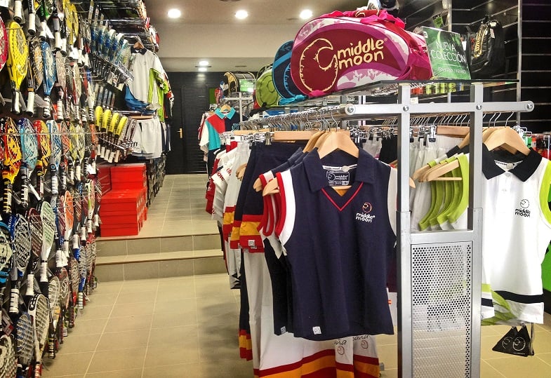 PADELMANÍA Updated June 2024 10 Photos Calle Francisco Bergamín