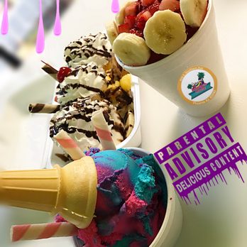 Raspados House - a hand holding a scoop of ice cream - Ice Cream & Frozen Yogurt Near Me - Phoenix, Arizona Raspados House - a hand holding a scoop of ice cream - Ice Cream & Frozen Yogurt Near Me - Phoenix, Arizona