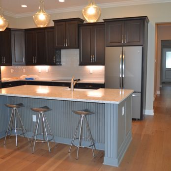 Donna Mancini Interiors and Flooring - A farmhouse style new construction home with our hickory floors and Wellborn cabinets. - Interior Design Near Me - Ponte Vedra, Florida Donna Mancini Interiors and Flooring - A farmhouse style new construction home with our hickory floors and Wellborn cabinets. - Interior Design Near Me - Ponte Vedra, Florida