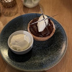 Le Sanglier Bleu - Tatin pie & light cream