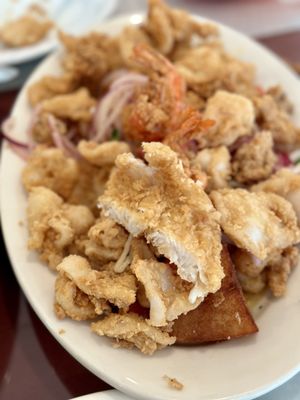 Mario's Peruvian & Seafood by null