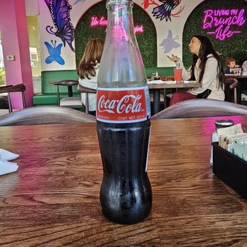 Madres Brunch - Can't go wrong with this classic - Breakfast & Brunch Near Me - Long Beach, California