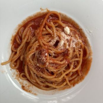 Principe Pizzeria - Spaghetti w/ Pomodoro Sauce - Pizza Near Me - Burano, VE Principe Pizzeria - Spaghetti w/ Pomodoro Sauce - Pizza Near Me - Burano, VE