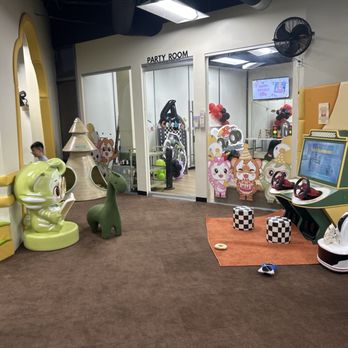 Tiny Tiger - Indoor Playcenter Near Me - San Diego, California