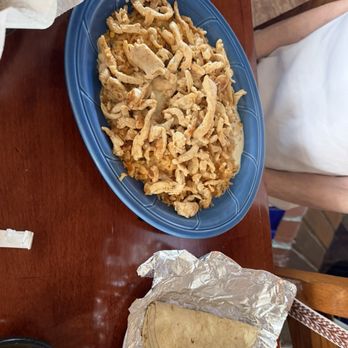 Hola Mexican Food - Arroz con pollo - New Mexican Cuisine Near Me - St. Peters, Missouri Hola Mexican Food - Arroz con pollo - New Mexican Cuisine Near Me - St. Peters, Missouri