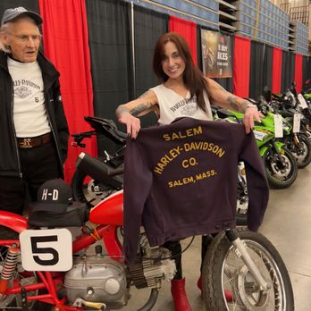Motorcycle Riding School - Bob Hicks & Nicole Salem with their 1965 H-D Sprint race replica - Driving Schools Near Me - Beverly, Massachusetts Motorcycle Riding School - Bob Hicks & Nicole Salem with their 1965 H-D Sprint race replica - Driving Schools Near Me - Beverly, Massachusetts