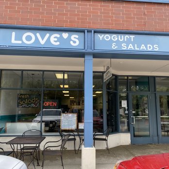 Love's Yogurt - the front of the store - Desserts Near Me - Highland Park, Illinois Love's Yogurt - the front of the store - Desserts Near Me - Highland Park, Illinois