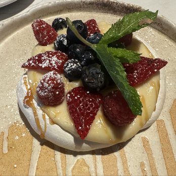 Mia Restaurant & Bar - Pavlova - Italian Near Me - Roseville, California