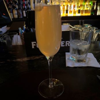 Hyde Park Prime Steakhouse - Rose All Day cocktail - Steakhouses Near Me - Indianapolis, Indiana