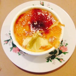 Garlic - Creme brule.... Mmmm! Bueno bueno