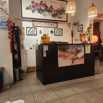 AAA Massage - Reception - Massage Near Me - La Mesa, California AAA Massage - Reception - Massage Near Me - La Mesa, California