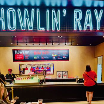 HOWLIN’ RAY’S - Updated August 2025 - 162 Photos & 65 Reviews - 3355