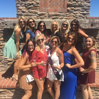 Rockin' Wine Tours - Wine Tours Near Me - Temecula, California Rockin' Wine Tours - Wine Tours Near Me - Temecula, California