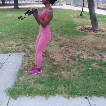 Pro Beach Workouts - Park workout - Trainers Near Me - San Diego, California Pro Beach Workouts - Park workout - Trainers Near Me - San Diego, California