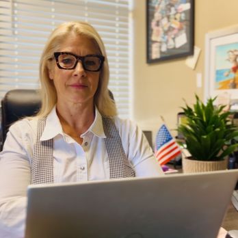 Smart Signa - Alexandra working at her desk. - Notaries Near Me - Las Vegas, Nevada Smart Signa - Alexandra working at her desk. - Notaries Near Me - Las Vegas, Nevada