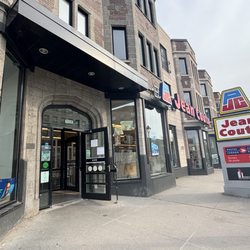 PJC Jean Coutu Clinique - They gay