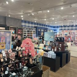 Bath & Body Works