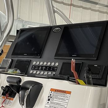 Sick Speed Marine Electronics - New Dash Layout with New Wire Marine - Boat Repair Near Me - Somerset, Kentucky