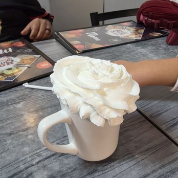 Hot Off The Griddle - Hot Chocolate - Breakfast & Brunch Near Me - Sacramento, California