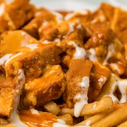 Blitz Boba & Fries - Buffalo chicken fries