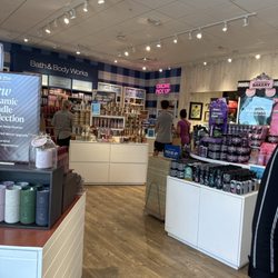 Bath & Body Works