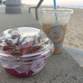 Playa Bowls - Acai Bowls Near Me - Virginia Beach, Virginia