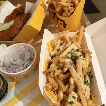 Starbird Chicken - Chicken Shop Near Me - Pleasanton, California Starbird Chicken - Chicken Shop Near Me - Pleasanton, California