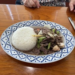 Mai Thai - Garlic Delight Stir Fry