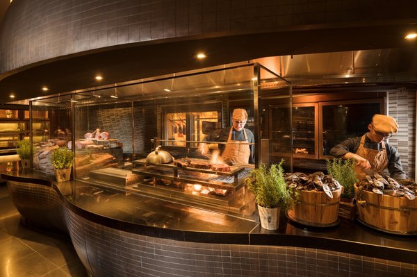 Opus Bar and Grill by null