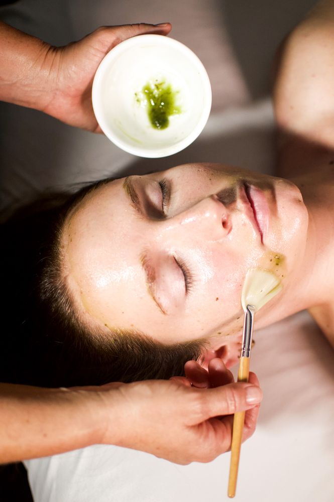 ZionZen Massage & Skincare Logo