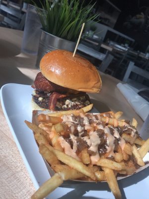 PINCHO Burgers and Kebabs by null