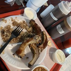 Red Pig Bar-B-Q