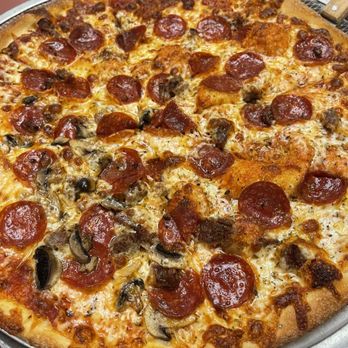 Christo's Family Restaurant - a pepperoni pizza - Greek Near Me - Concord, North Carolina Christo's Family Restaurant - a pepperoni pizza - Greek Near Me - Concord, North Carolina