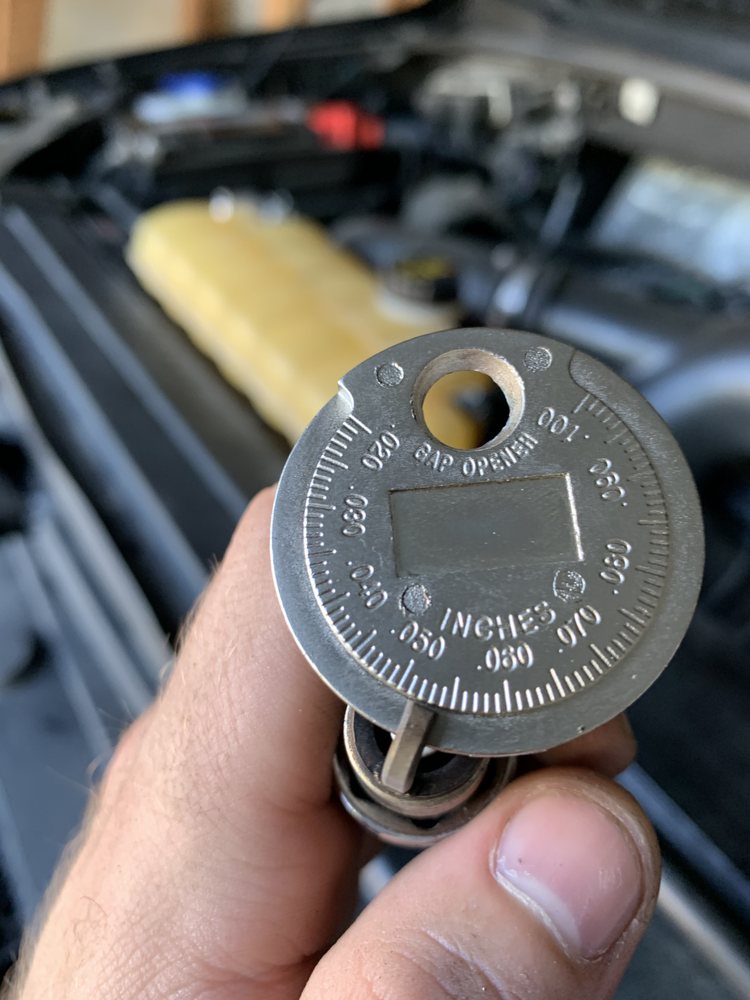 PLAZA TIRE SERVICE Updated August 2024 17 Reviews 806 Smiley Ln