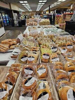 Ha Tien Super Market by null