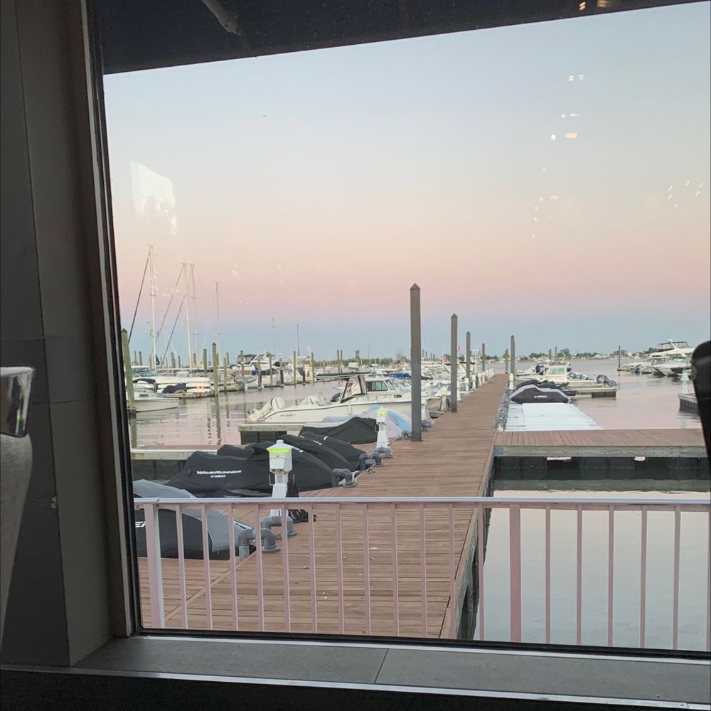 Marina Cafe - Dockside seating - Italian Near Me - Staten Island, New York