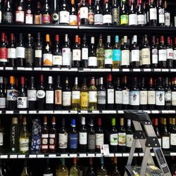 LiquorLand - Sake and other bottles