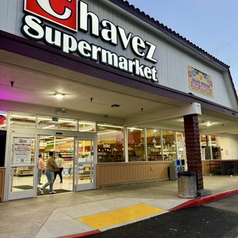 Chavez Supermarket - Entrance to market - Bakeries Near Me - Newark, California