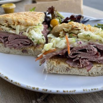 Urbane Cafe - Healthy servings fresh bread pastrami and roast beef - Sandwiches Near Me - Valencia, California