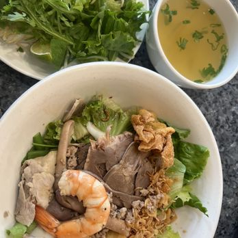Ghien Mi Go - Dry egg noodle - Noodles Near Me - Westminster, California
