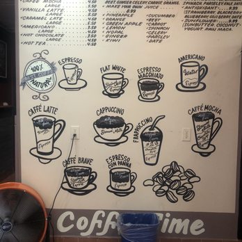 Quebobs Restaurant - Menu of Smoothies on the Wall - Mediterranean Near Me - Los Angeles, California