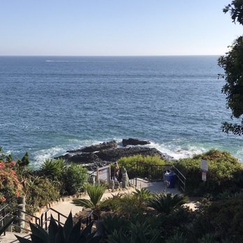 Wood's Cove - Woods Cove 8/25/19 high tide - Beaches Near Me - Laguna Beach, California Wood's Cove - Woods Cove 8/25/19 high tide - Beaches Near Me - Laguna Beach, California