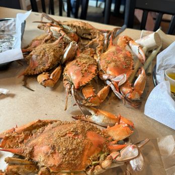 L P Steamers - Seafood Near Me - Baltimore, Maryland